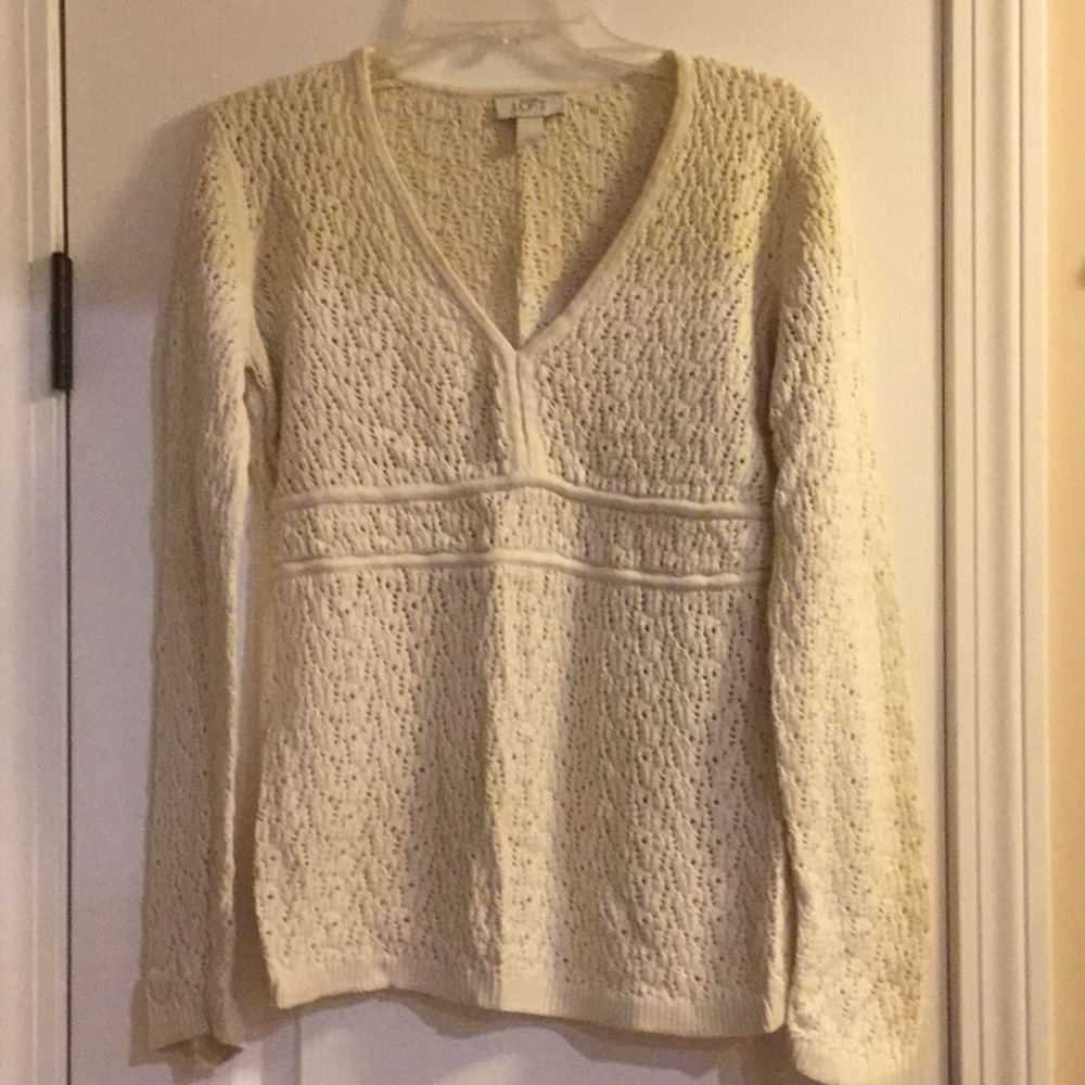 Ann Taylor LOFT sweater.  Large. Gently used.